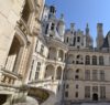 cour du chateau chambord camping Lodges de Blois Chambord